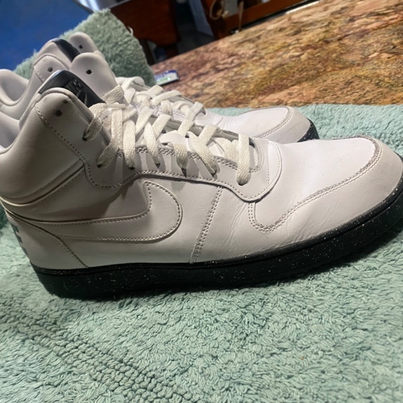 Nike mid rise Court Borough main image 12
